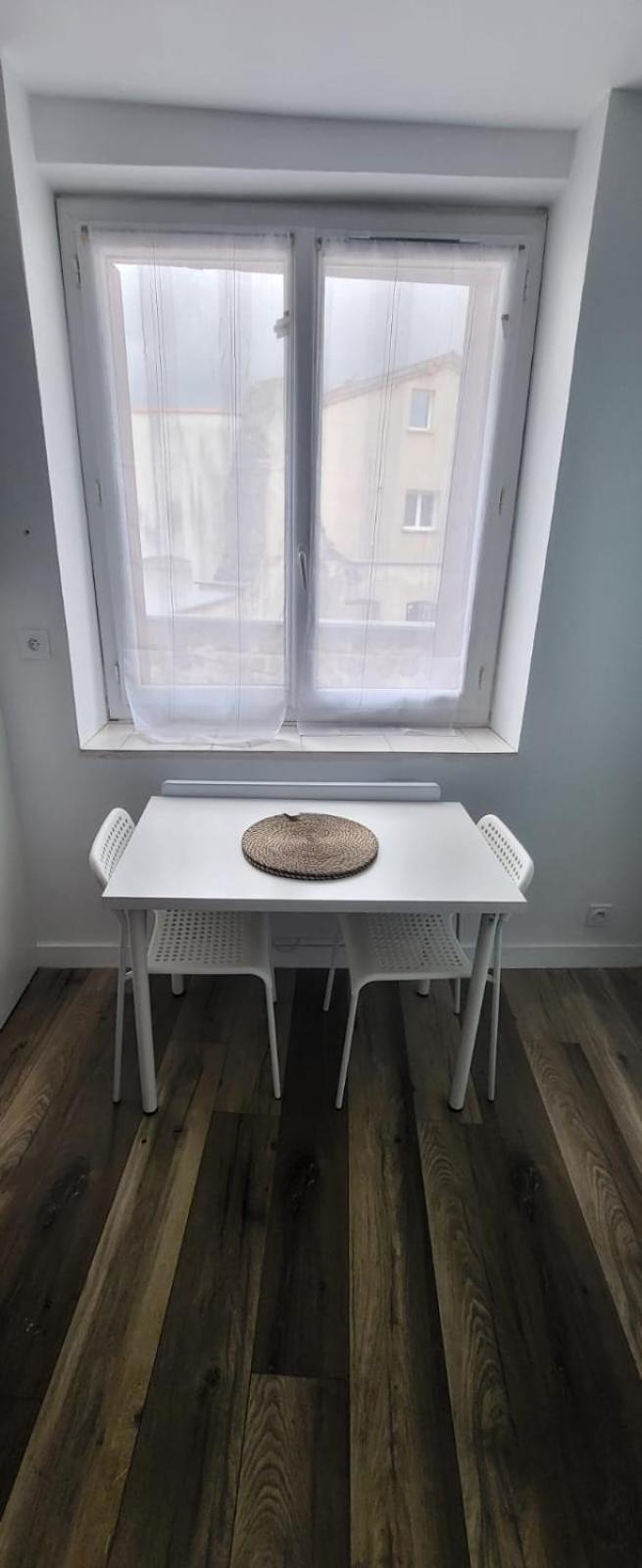 Appartement Le Nakai , Petit Sympa, Plein Centre-ville *